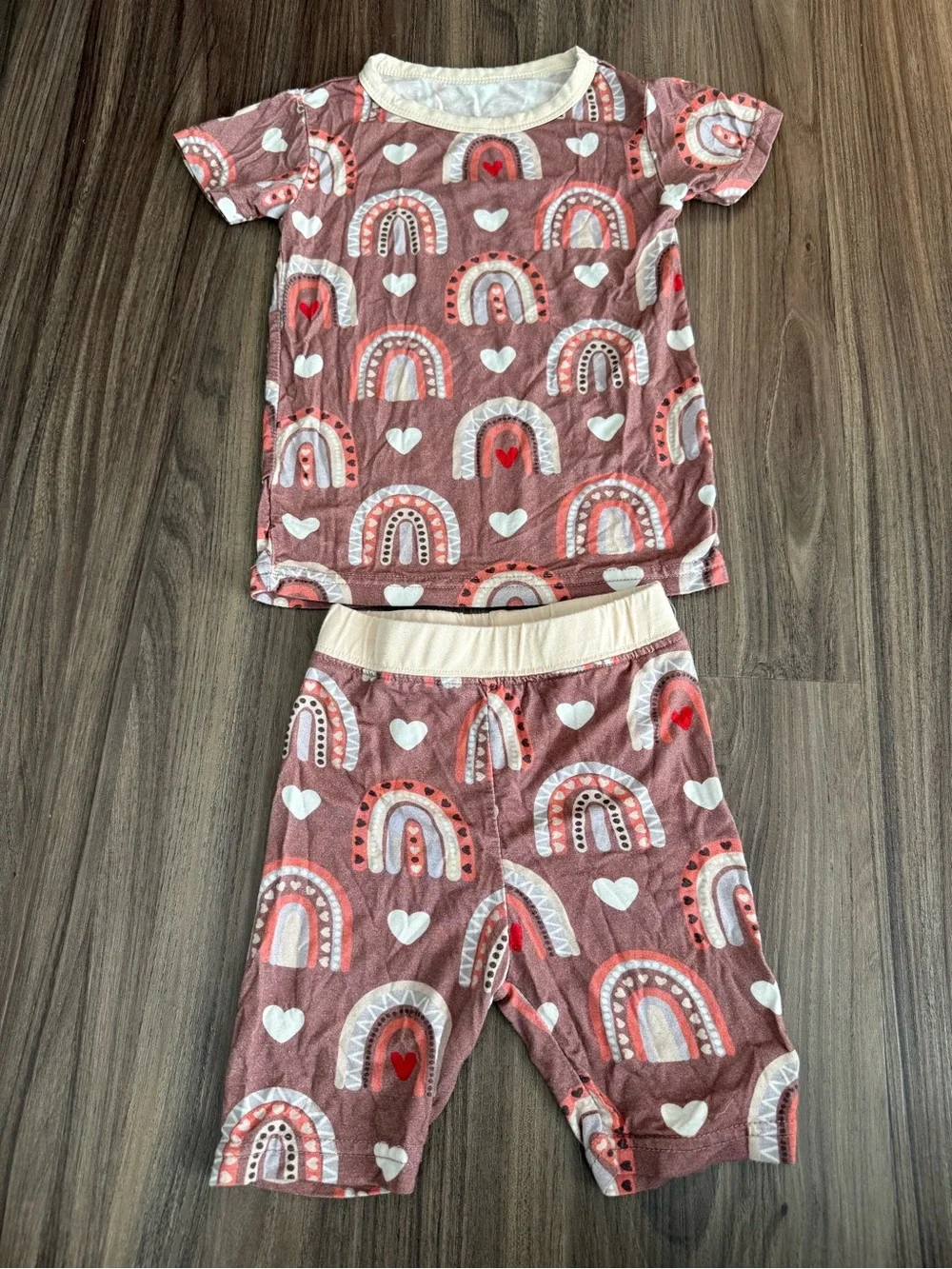 Girls' Dusty Brown Rainbow & Heart Short Sleeve Pajama Set